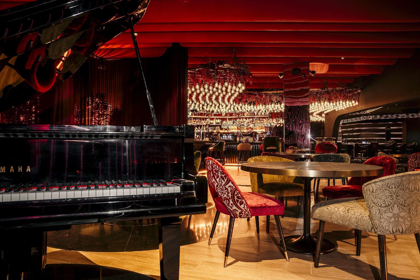 NH Gran Hotel Casino Extremadura