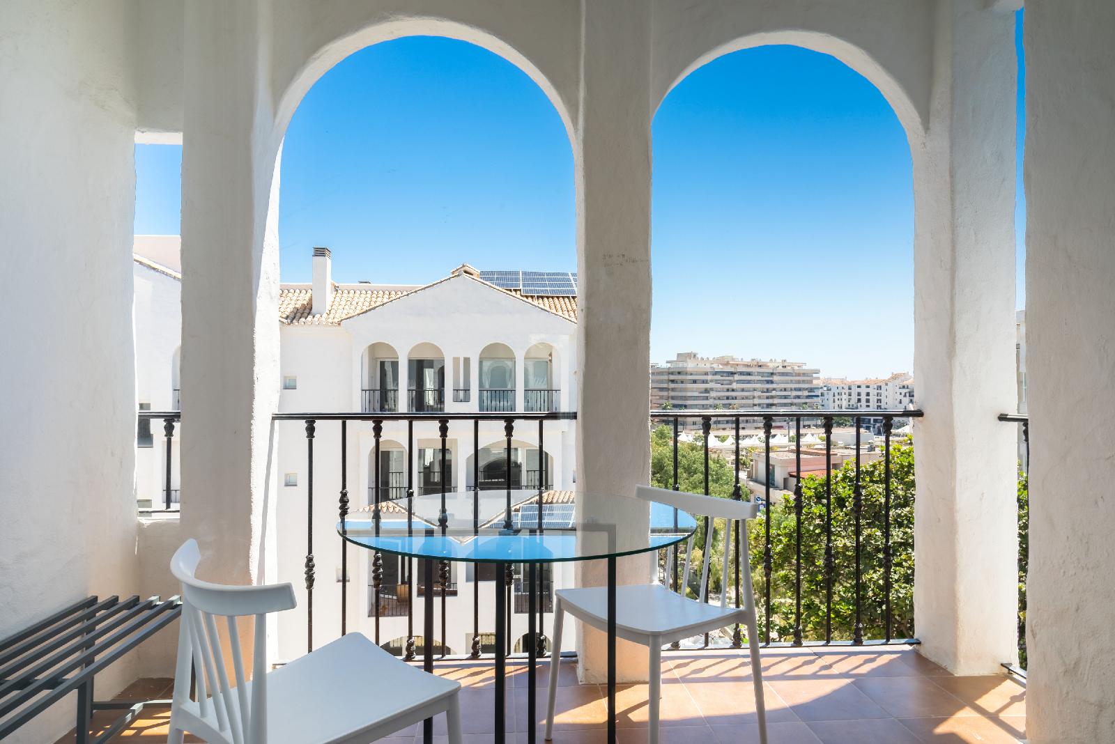 Occidental Puerto Banús