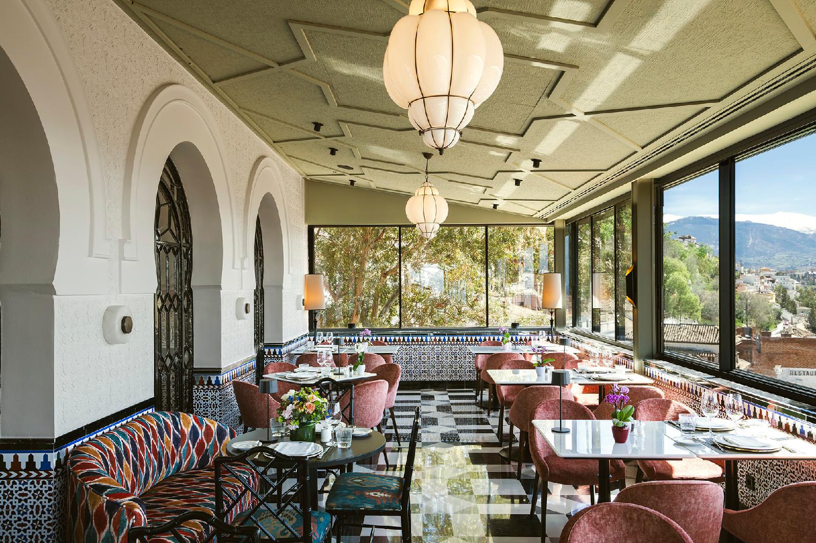 Hotel Alhambra Palace