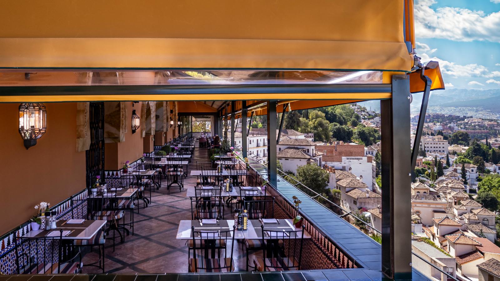 Hotel Alhambra Palace