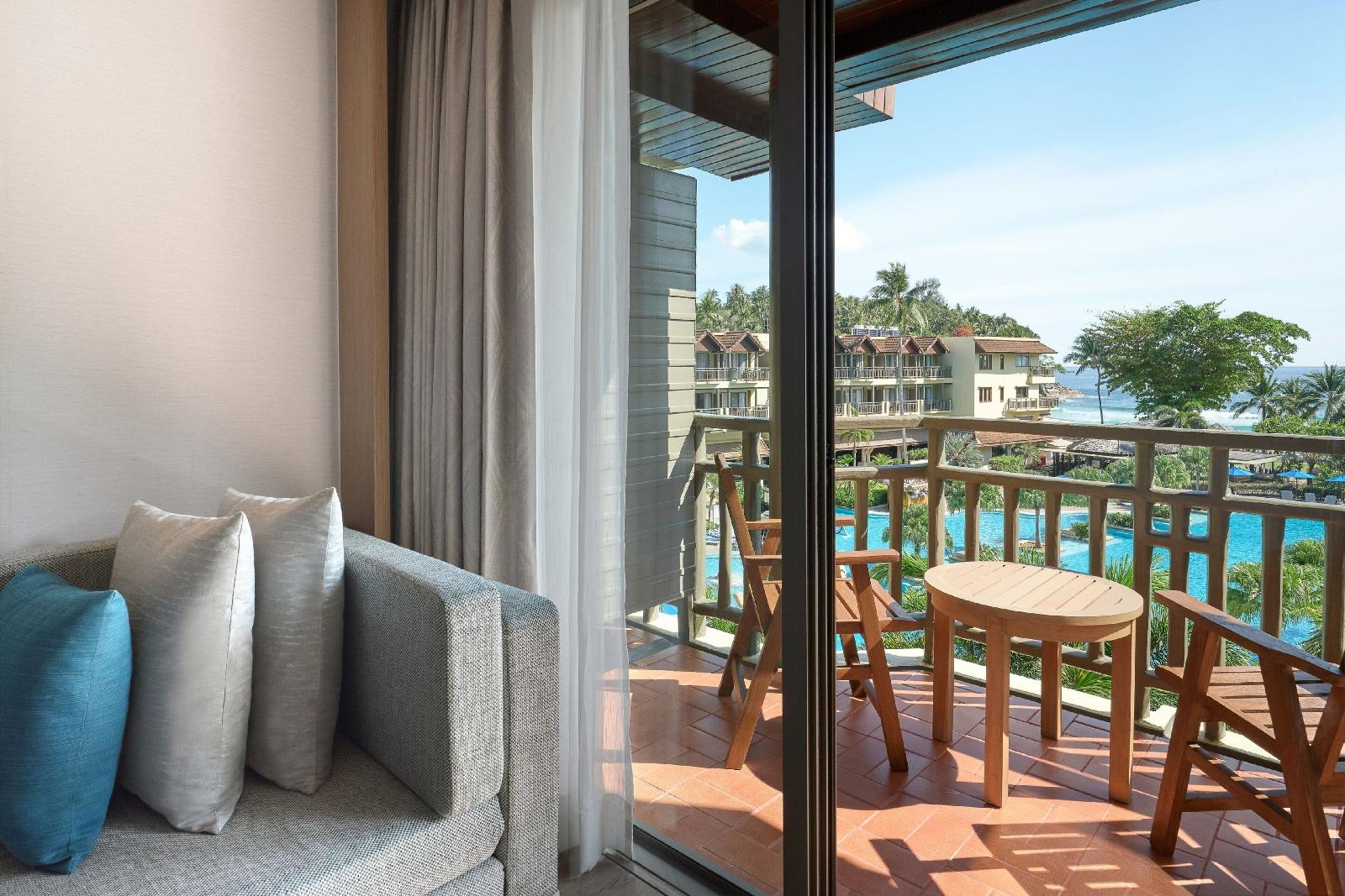 Phuket Marriott Resort & Spa, Merlin Beach