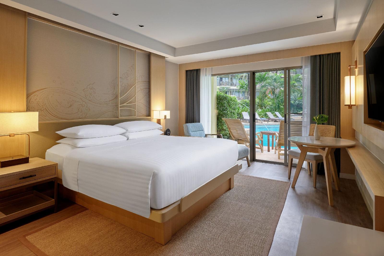 Phuket Marriott Resort & Spa, Merlin Beach