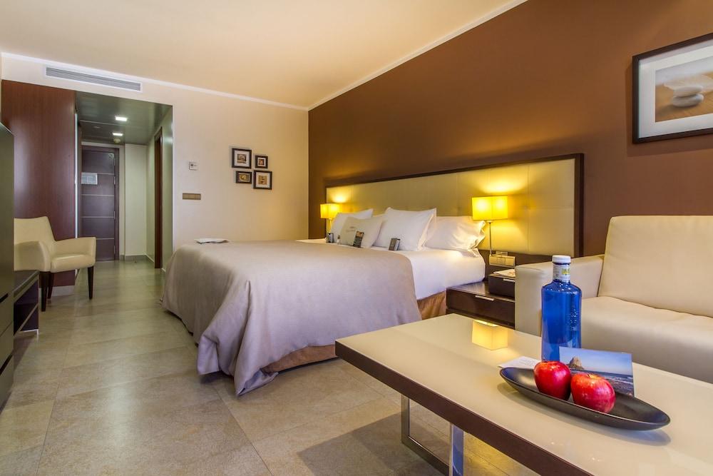 Solymar Gran Hotel The One
