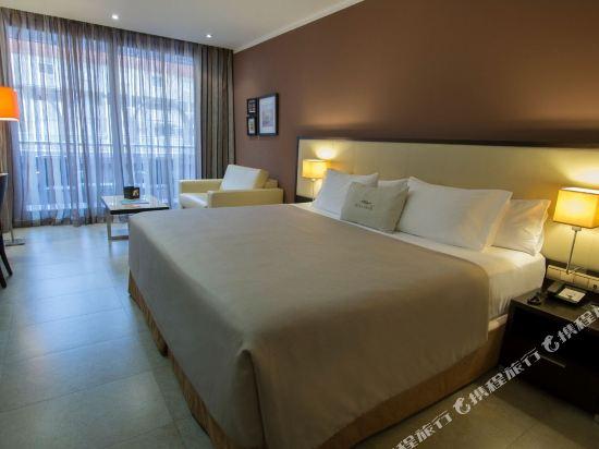 Solymar Gran Hotel The One