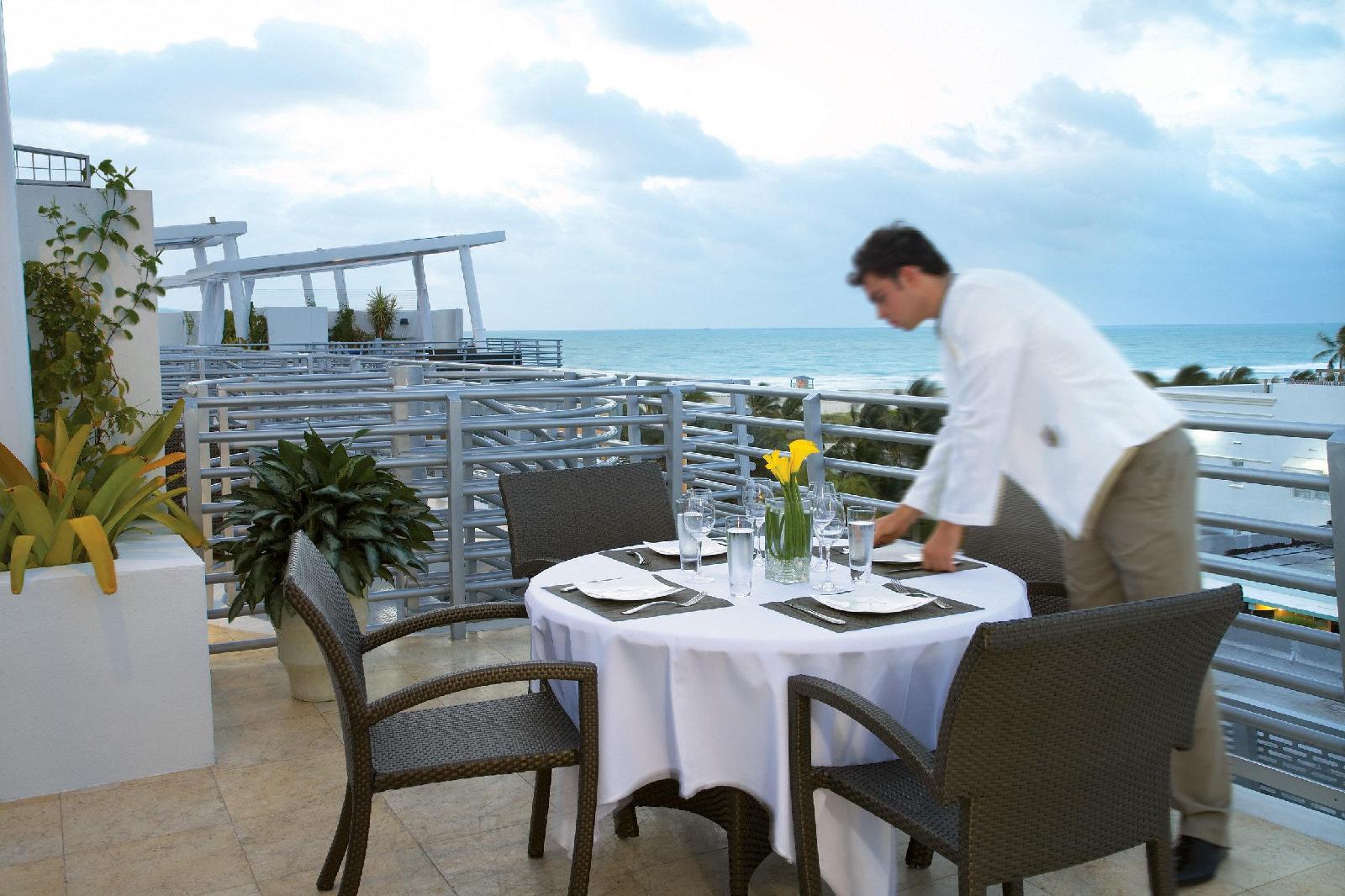 Z Ocean Hotel