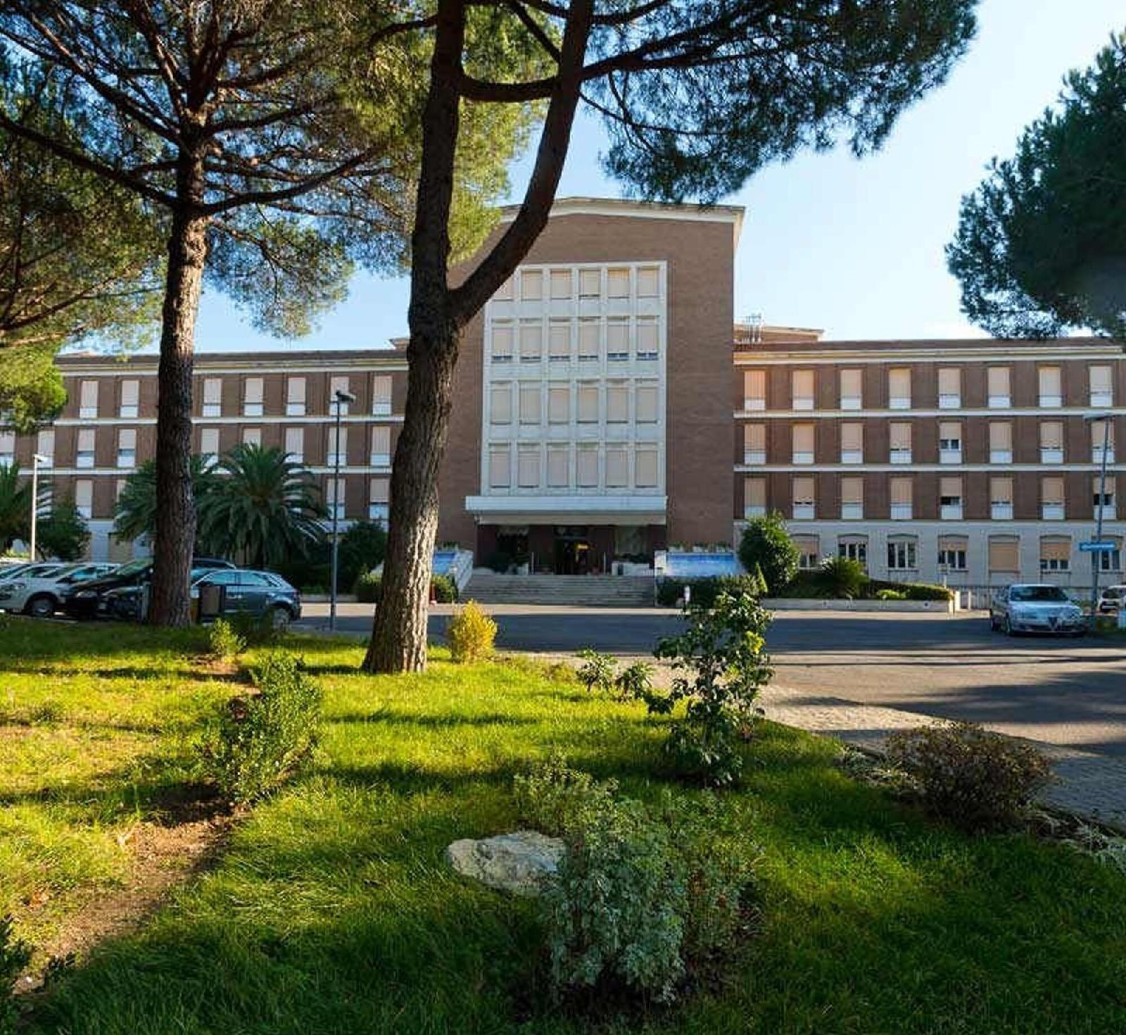 ELE Green Park Hotel Pamphili