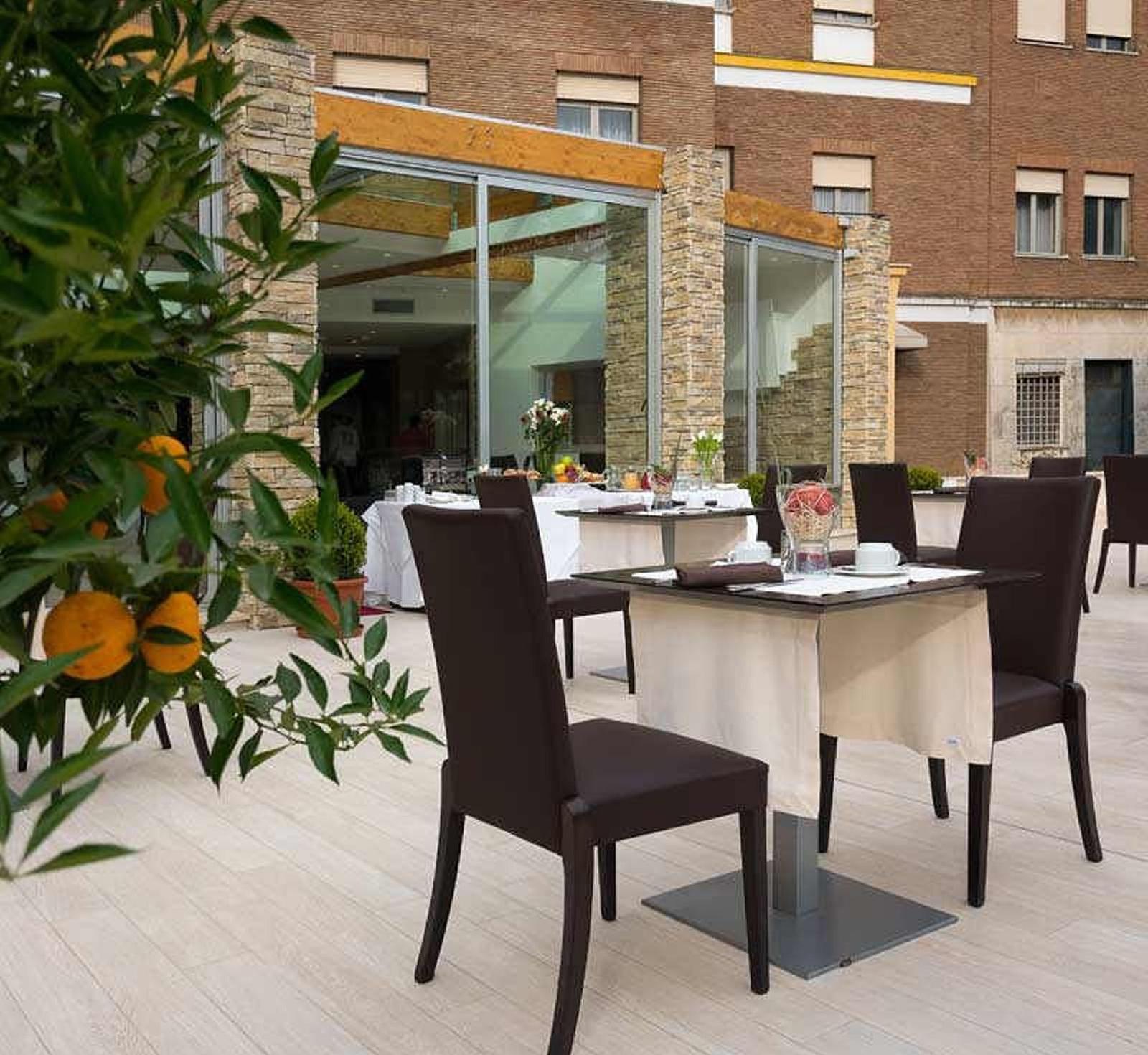 ELE Green Park Hotel Pamphili