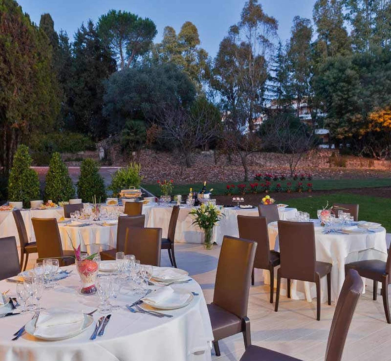 ELE Green Park Hotel Pamphili