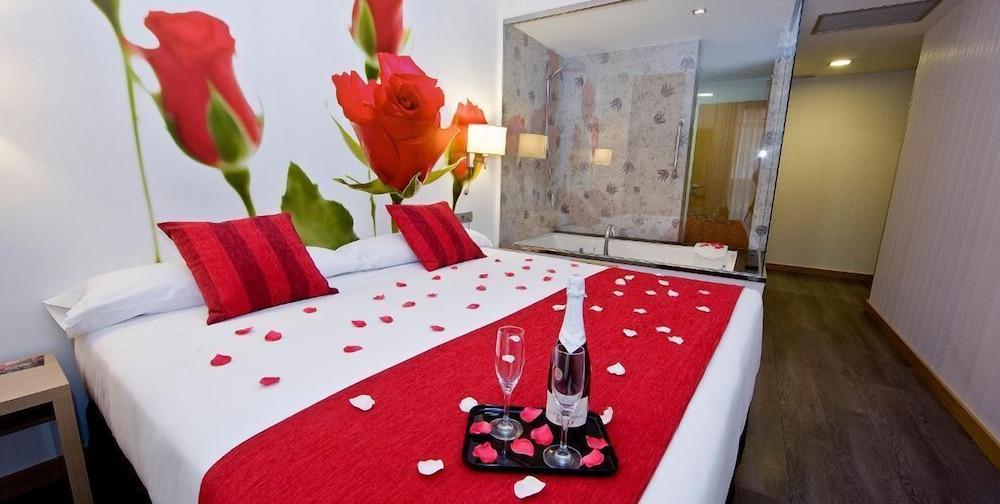 ELE Enara Boutique Hotel
