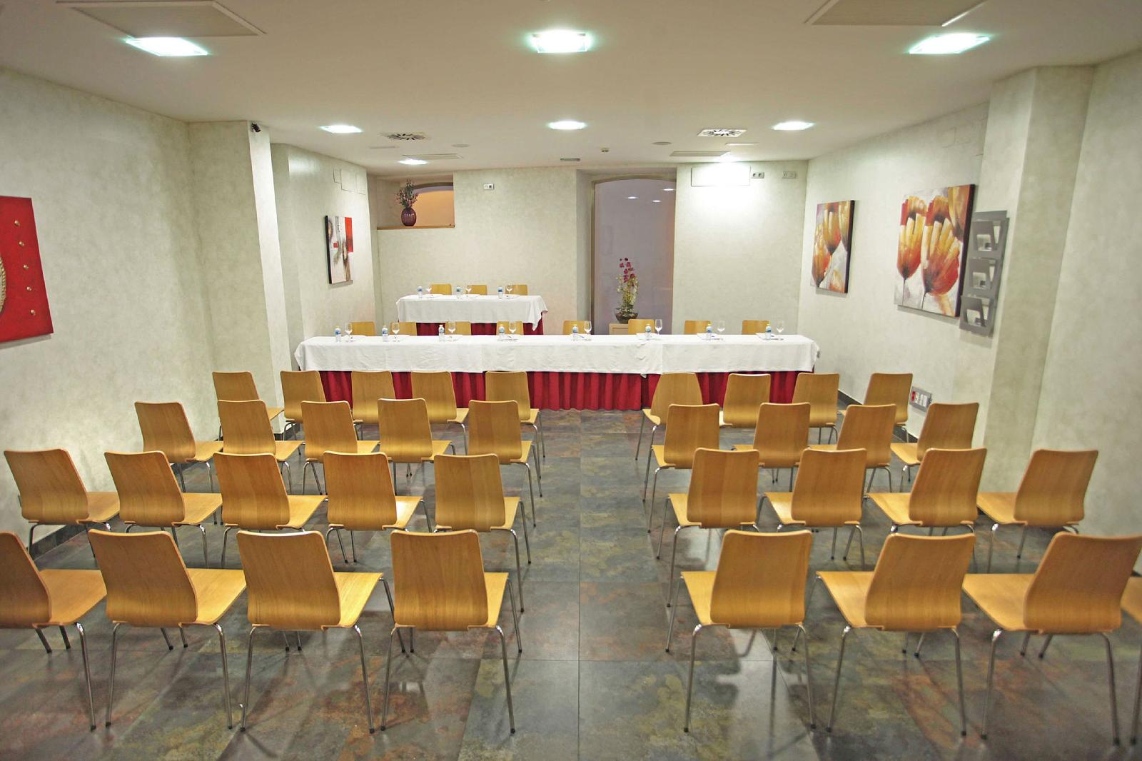 ELE Enara Boutique Hotel