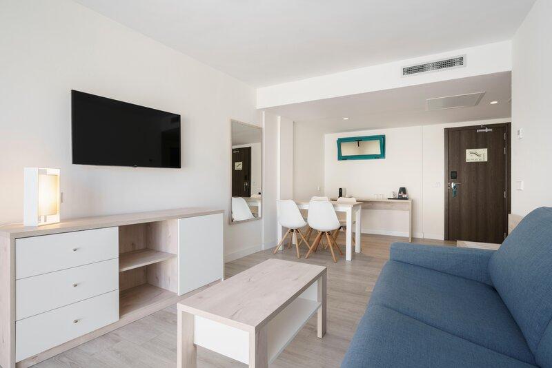 Alua Tenerife