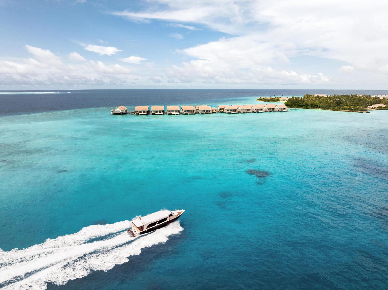 Hilton Maldives Amingiri Resort & Spa