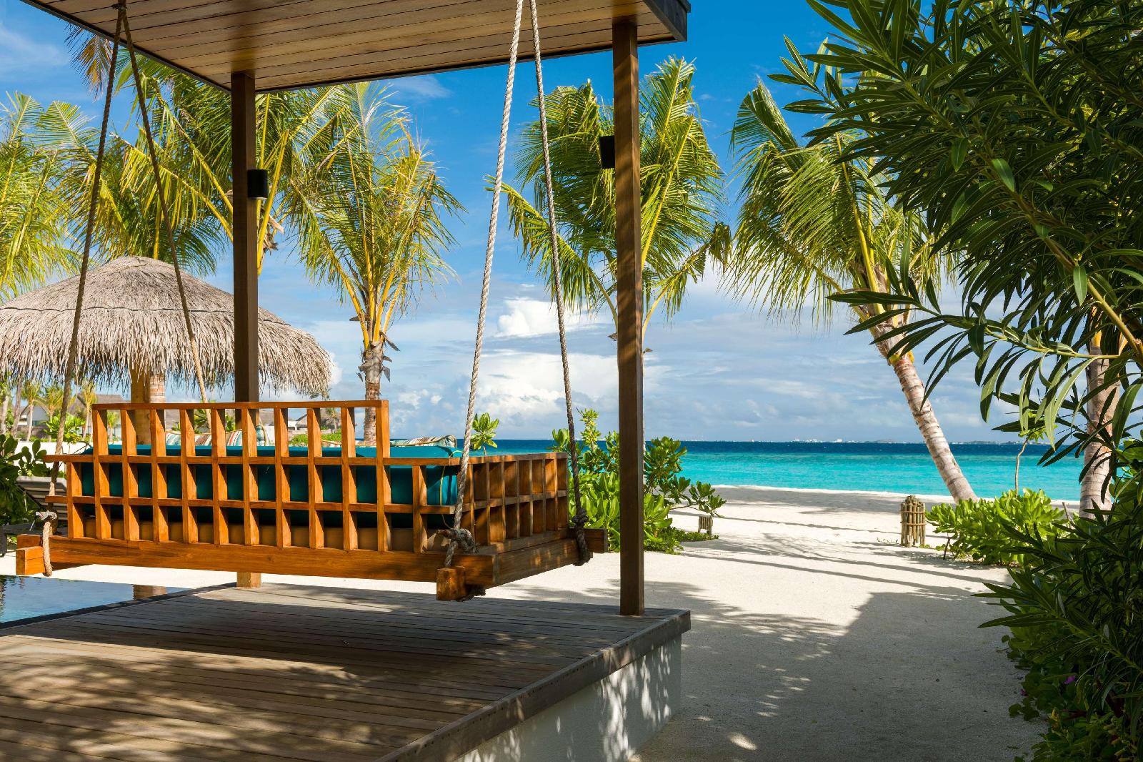 Hilton Maldives Amingiri Resort & Spa