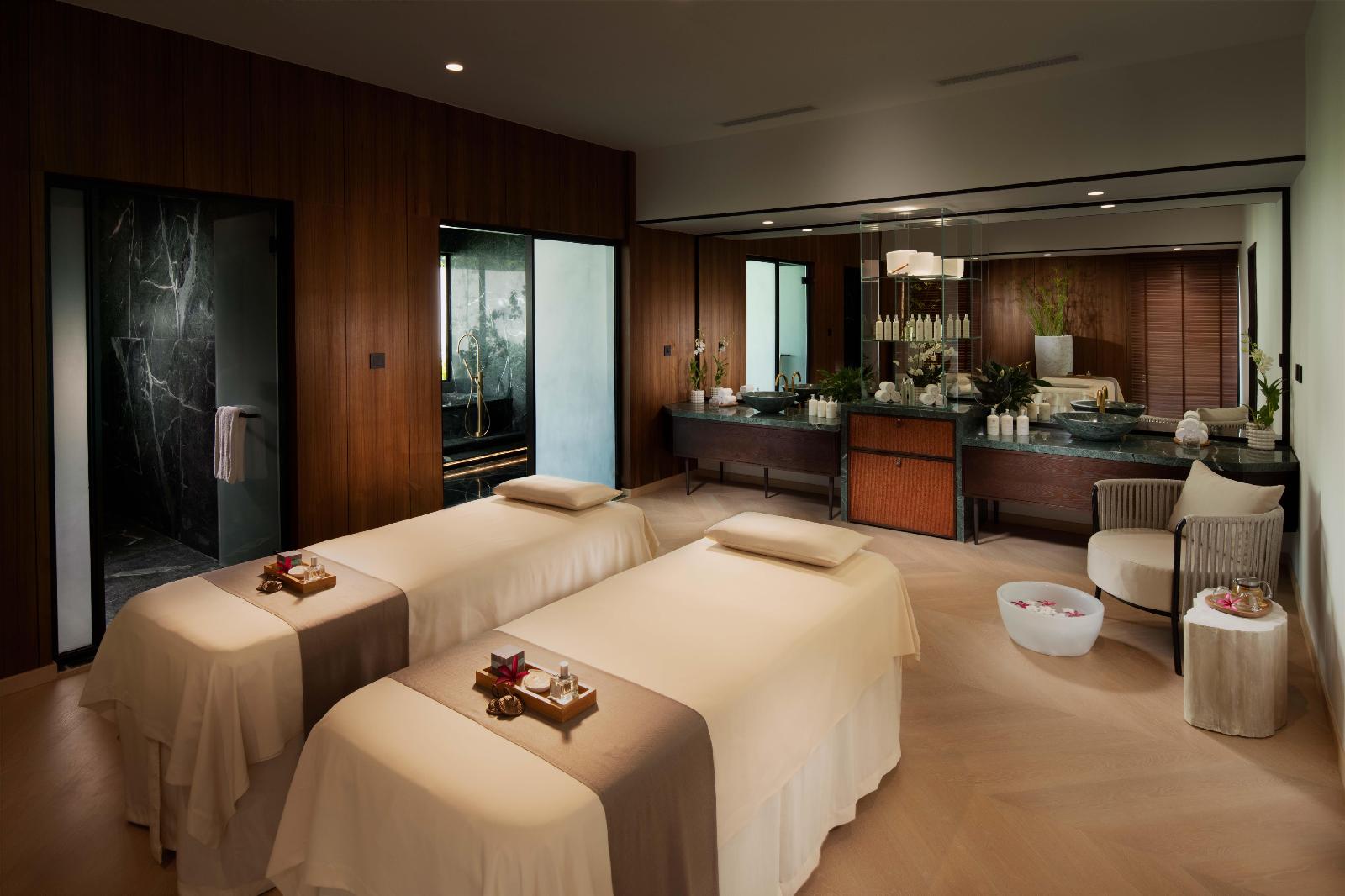 Hilton Maldives Amingiri Resort & Spa