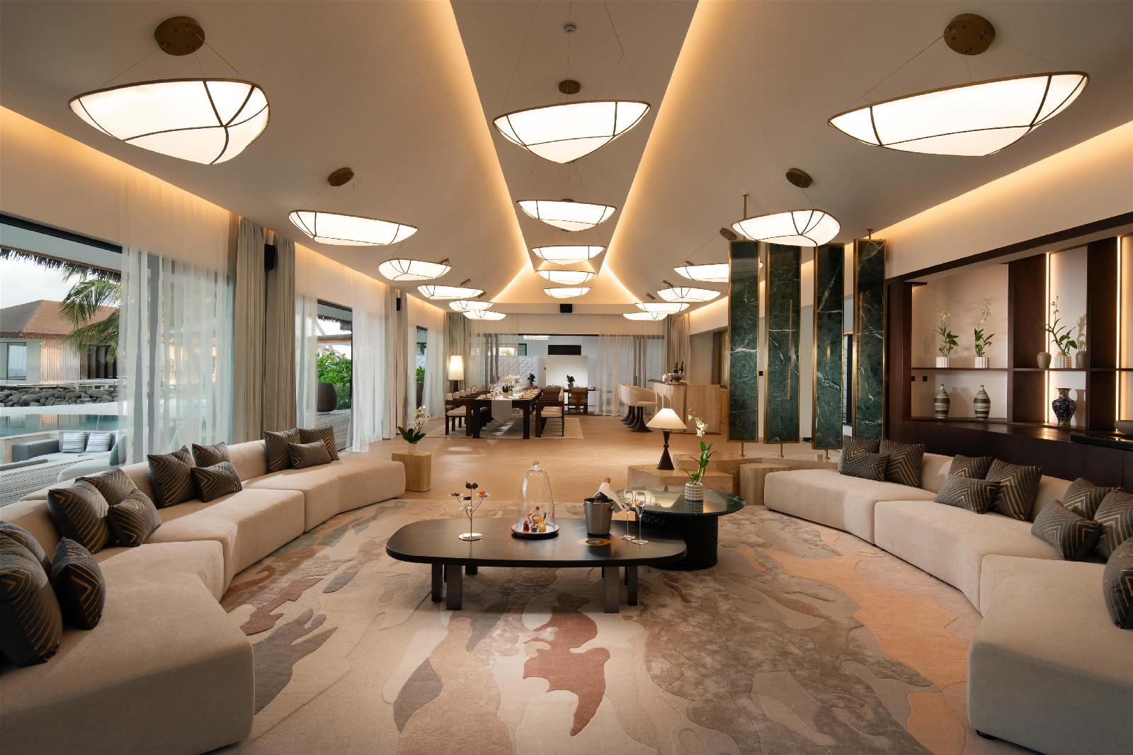 Hilton Maldives Amingiri Resort & Spa