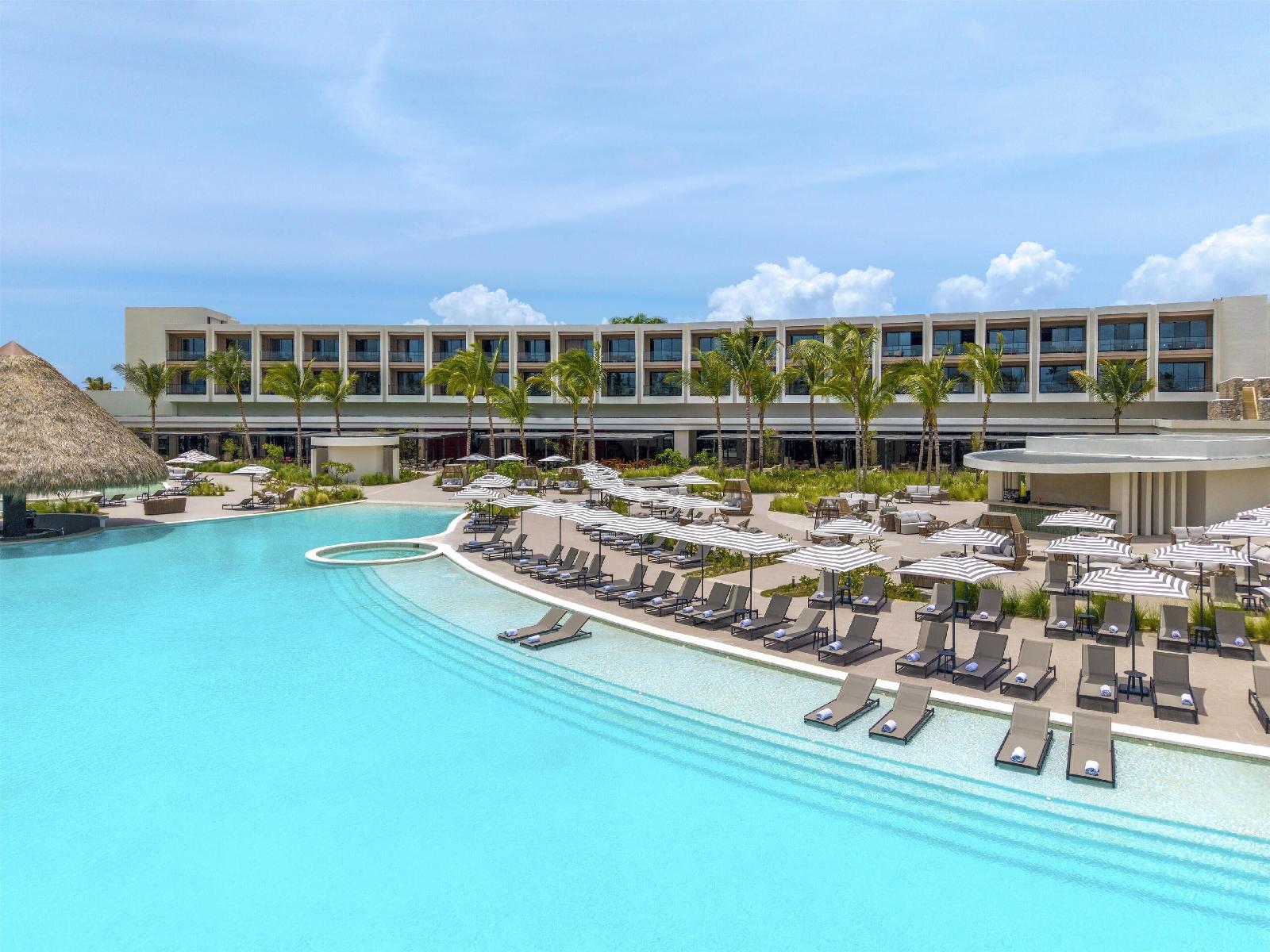 Zemi Miches All-Inclusive Resort, Curio Collection By Hilton