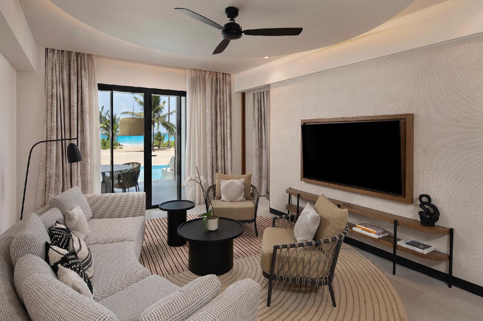 Secrets Playa Esmeralda Resort & Spa