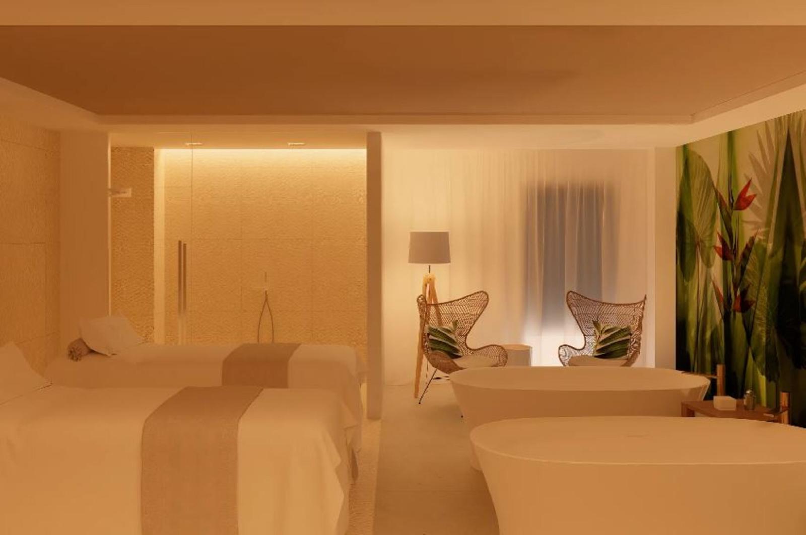 Secrets Playa Esmeralda Resort & Spa