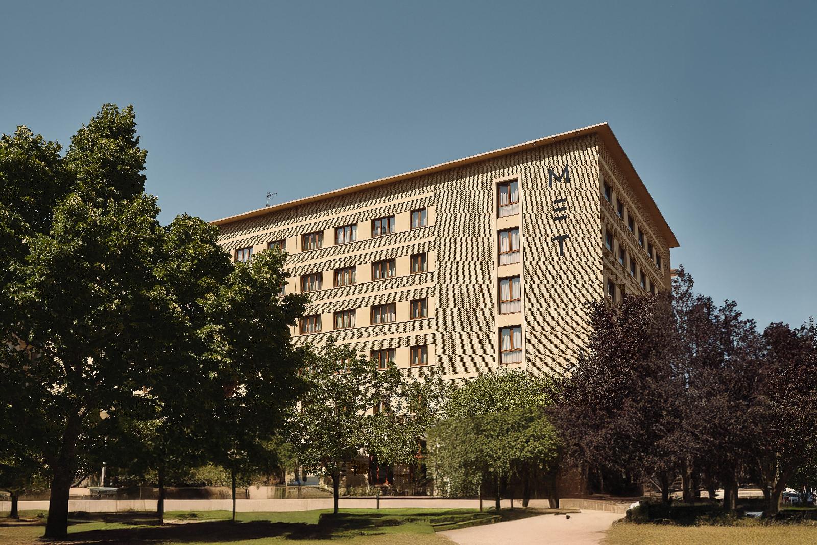 Hotel Met Pamplona
