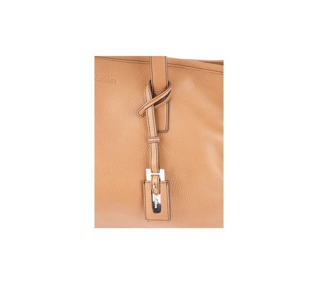 an max so Max+mara+bags