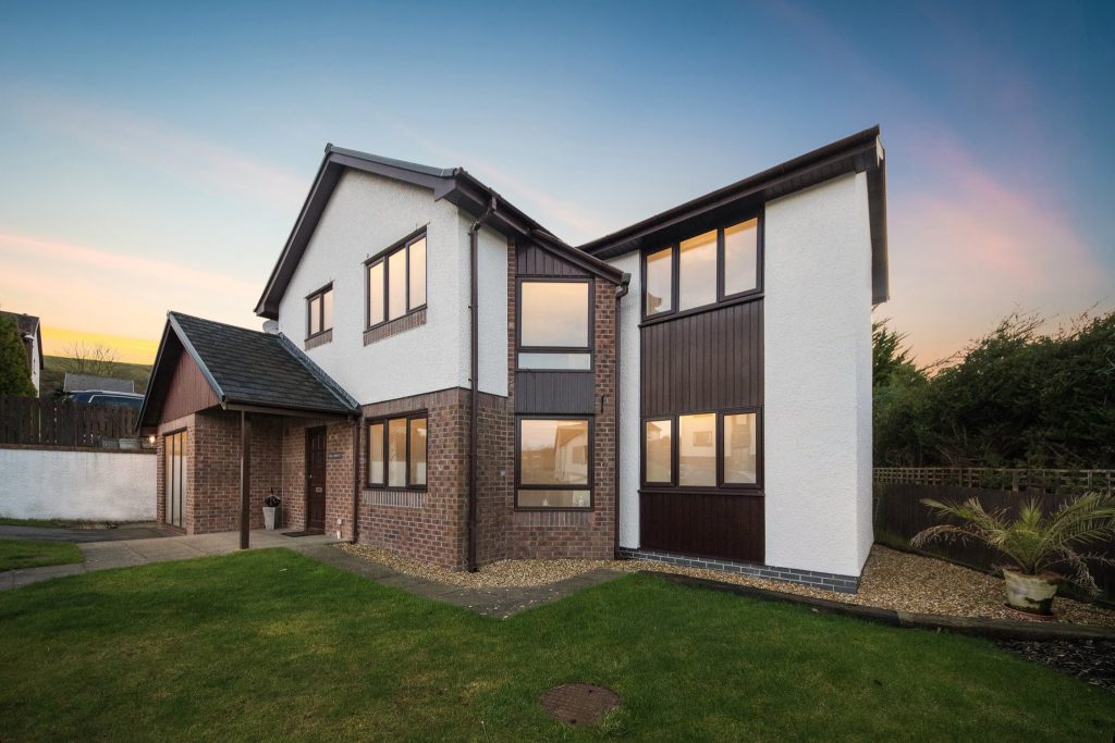 29425055_998264943662341_1168171262732664832_o