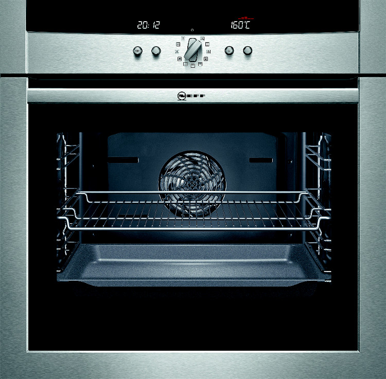 BRAND NEW NEFF SERIES 3 PYROLYTIC SINGLE OVEN B15P52N3GB STAINLESS