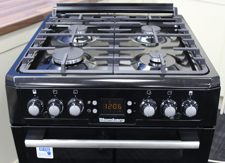 Blomberg GGN9351Z Gas Cooker with Double Oven Black Buy Online