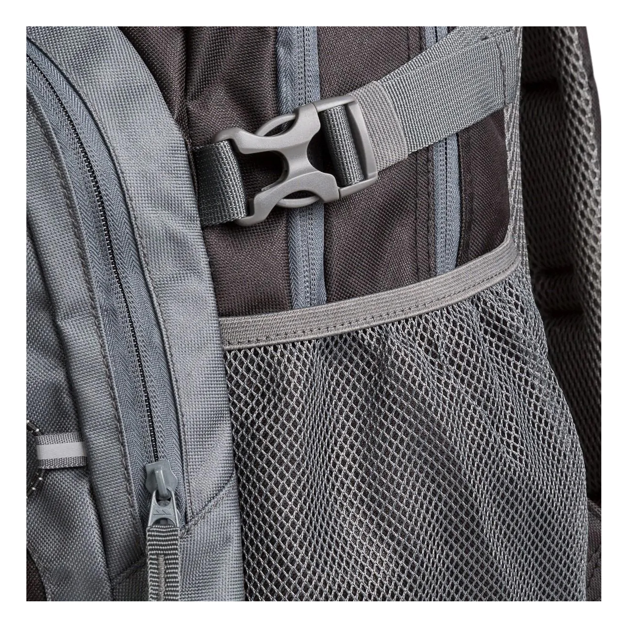 Trespass Albus 30 Litre Casual Rucksack//Backpack TP2936