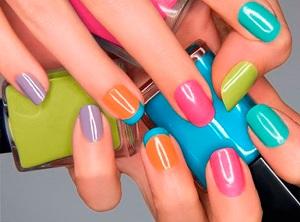 Esmalte uñas de colores
