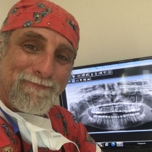 Luigi Aiardo Esposito, dentista Napoli