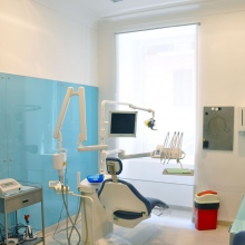 Rosalba Cucciniello, dentista Napoli