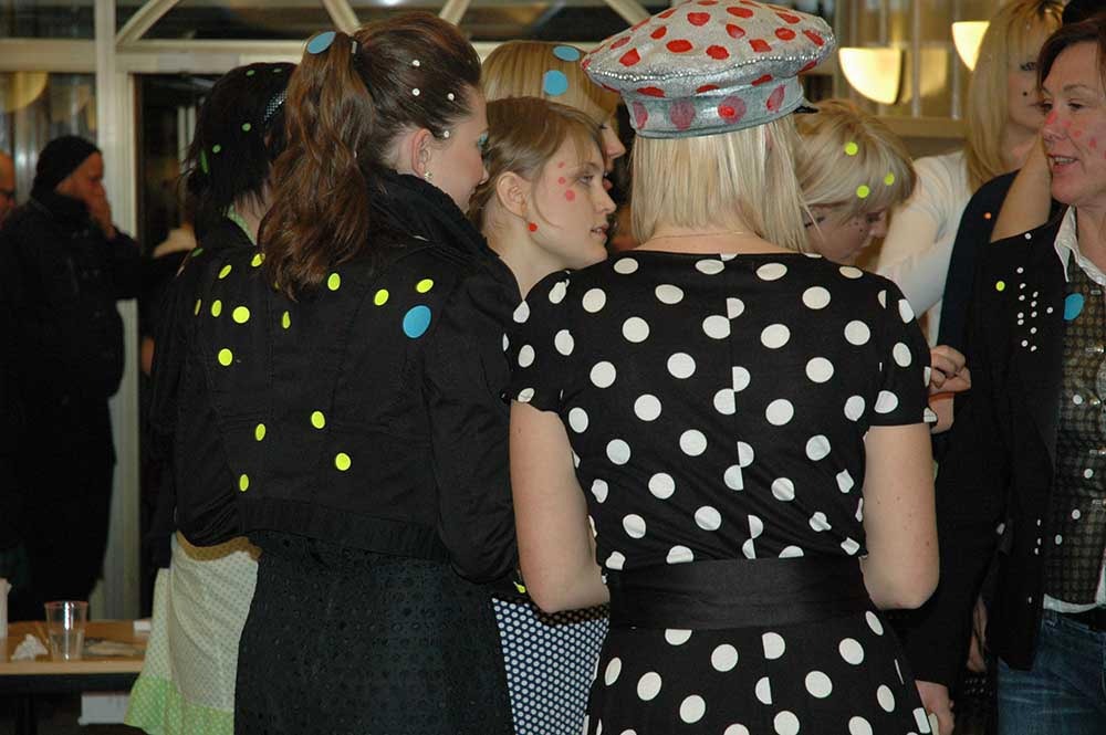 Dotmaskerad: prickpolisen
