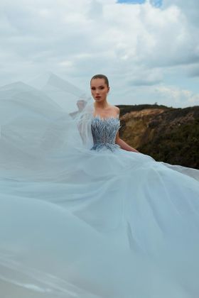 CRYSTAL ICY BLUE
