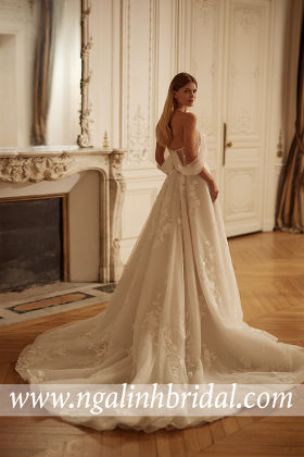 CORNELIE