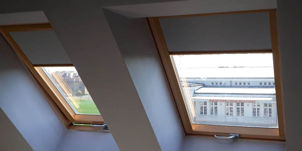 rolety dachowe z bliska