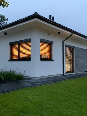 Żaluzje fasadowe w domku jednorodzinnym