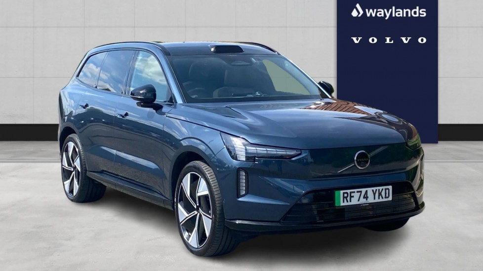 2025 VOLVO EX90