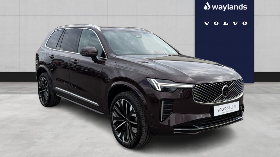 2025 VOLVO XC90