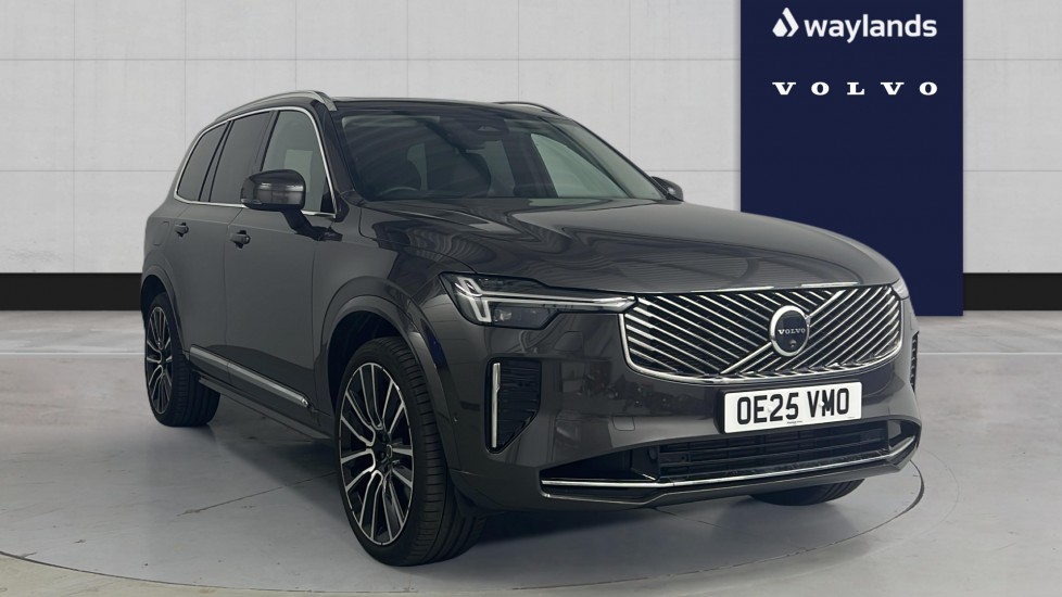 2025 VOLVO XC90