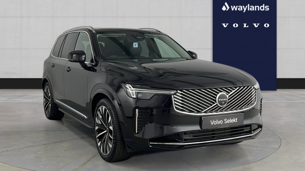 2025 VOLVO XC90