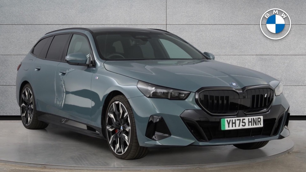 2025 BMW i5