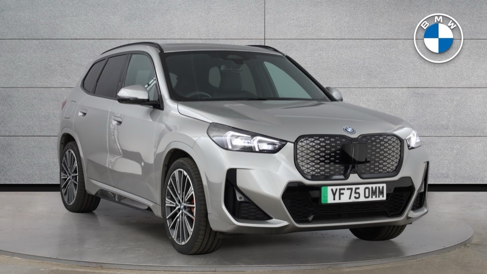 2025 BMW iX1