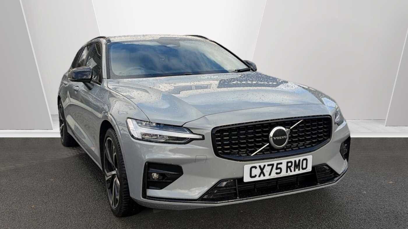 2025 Volvo V60