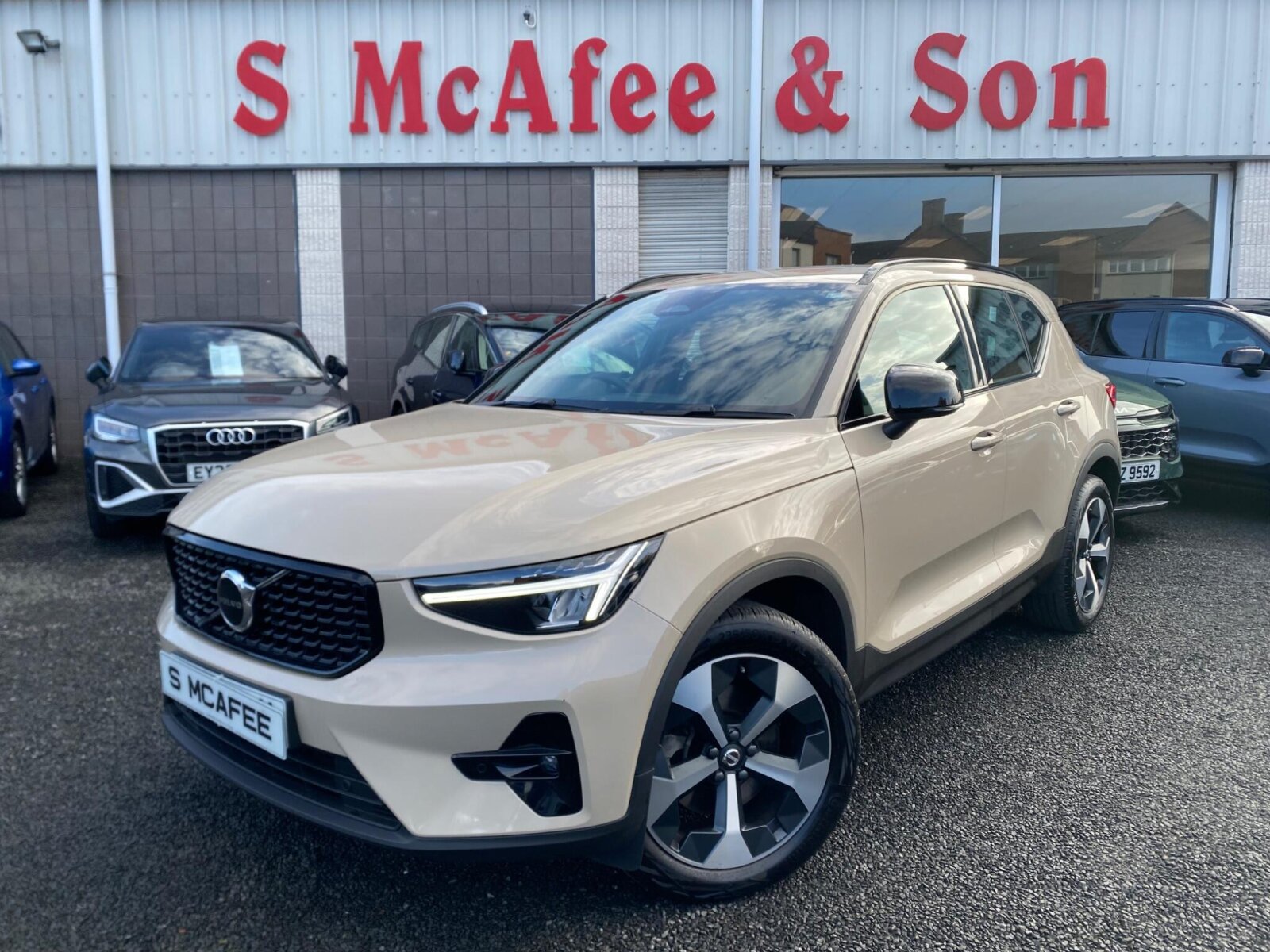2026 Volvo XC40