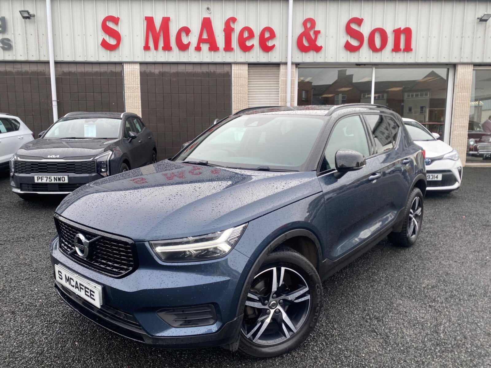 2022 Volvo XC40