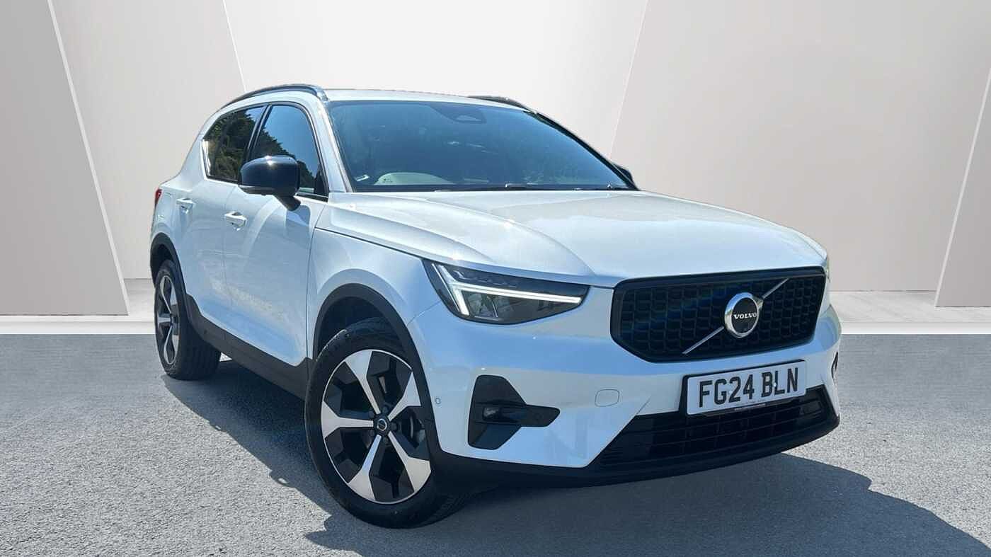 2024 Volvo XC40