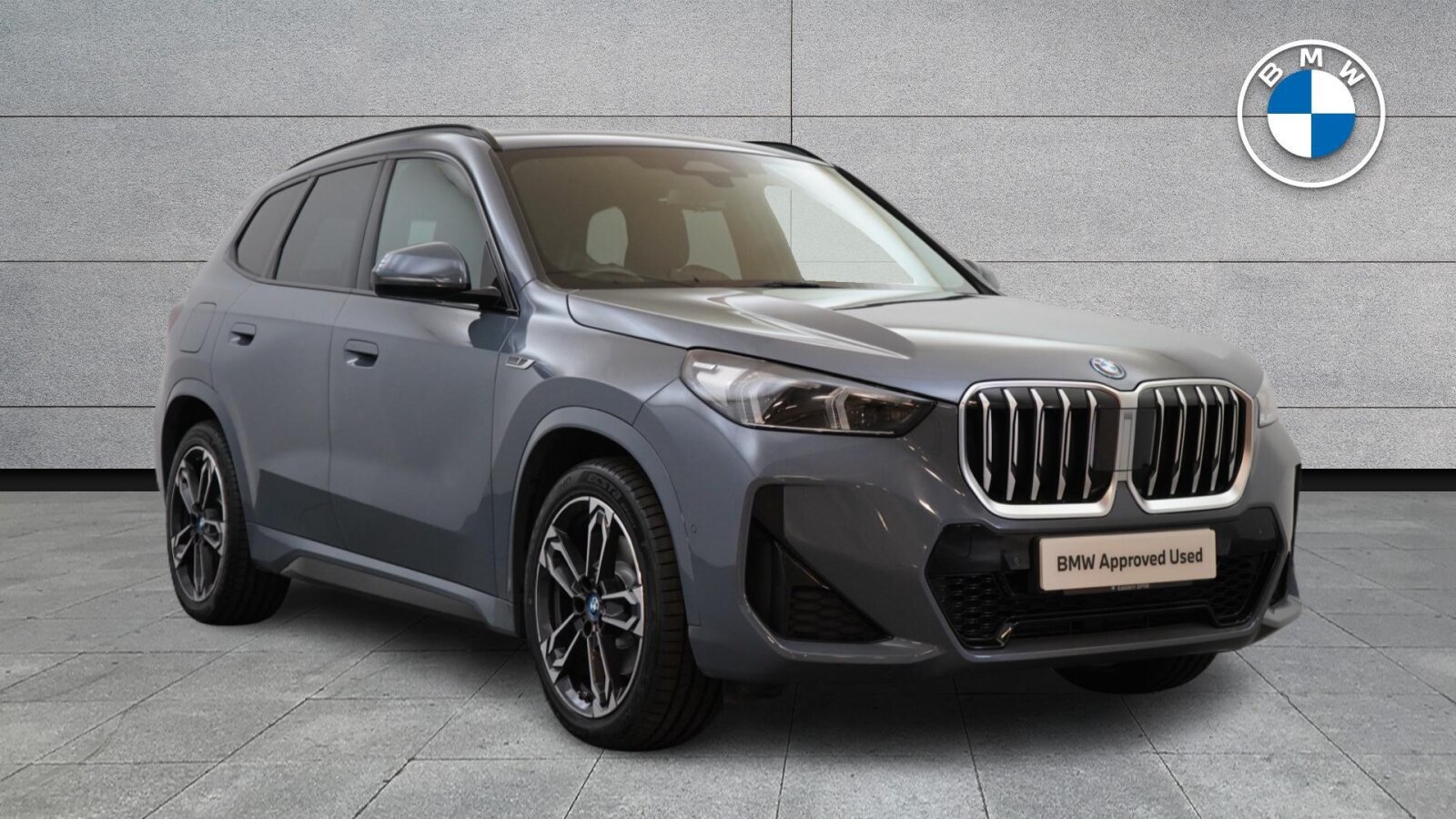 2023 BMW X1