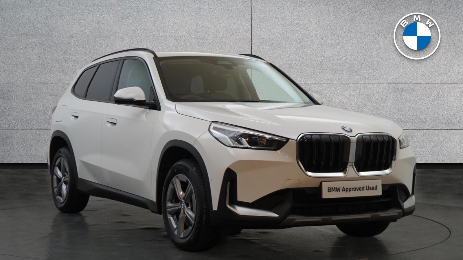2024 BMW X1
