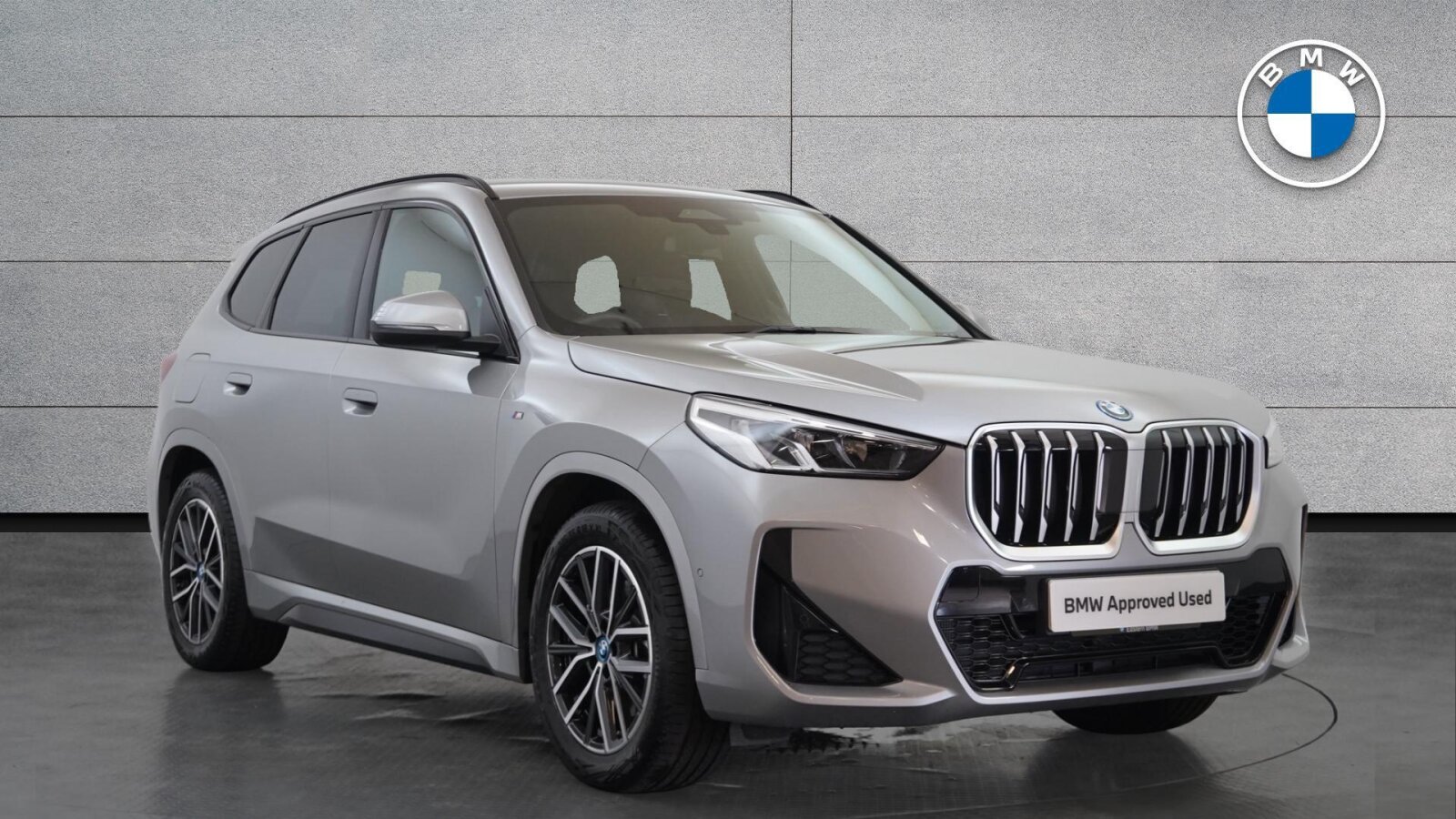 2025 BMW X1