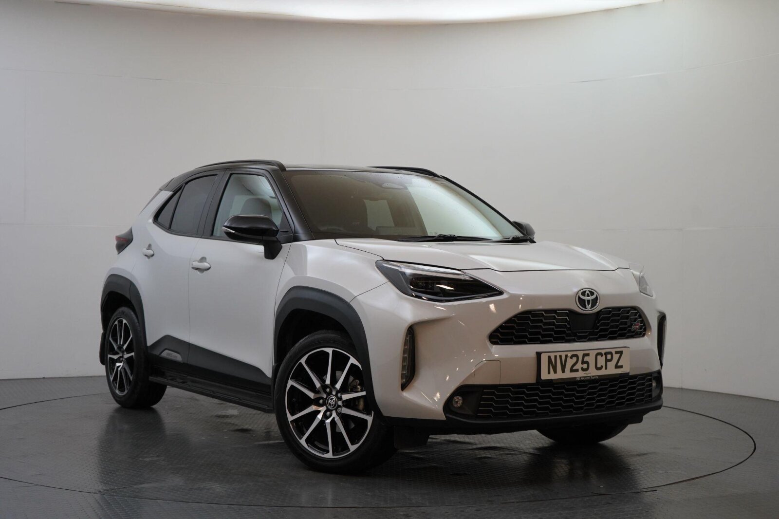 2025 Toyota Yaris Cross